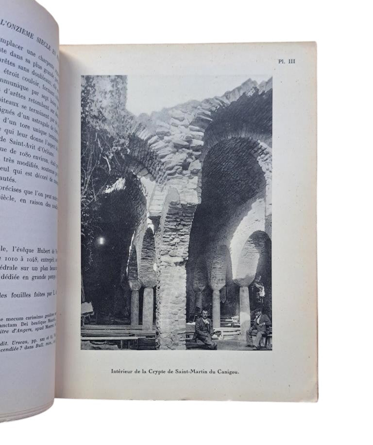 Deshoulières, F.- AU DÉBUT DE L'ART ROMAN. LES ÉGLISES DE L'ONZIÈME SIÈCLE EN FRANCE