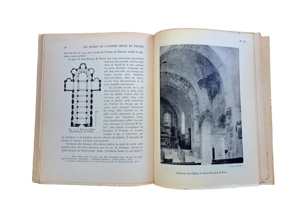 Deshoulières, F.- AU DÉBUT DE L'ART ROMAN. LES ÉGLISES DE L'ONZIÈME SIÈCLE EN FRANCE