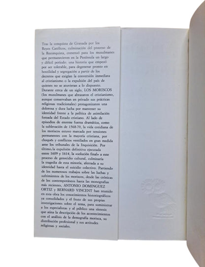 Domínguez Ortiz, A. & Vincent, B.- HISTORIA DE LOS MORISCOS. VIDA Y TRAGEDIA DE UNA MINORÍA